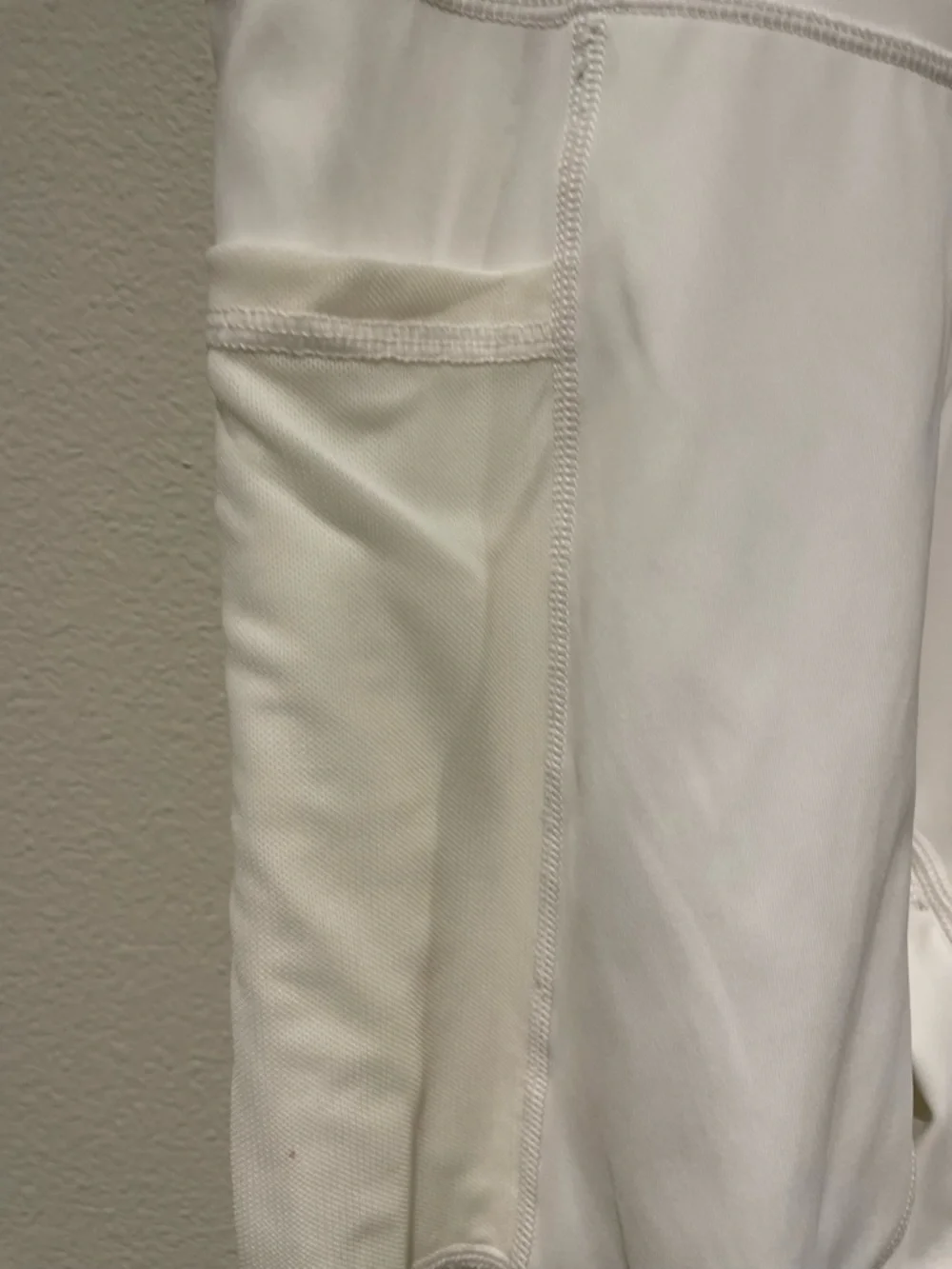 aerie High-Rise White/cream Bike Shorts with Side Pockets. Sz S - Picture 6 of 6